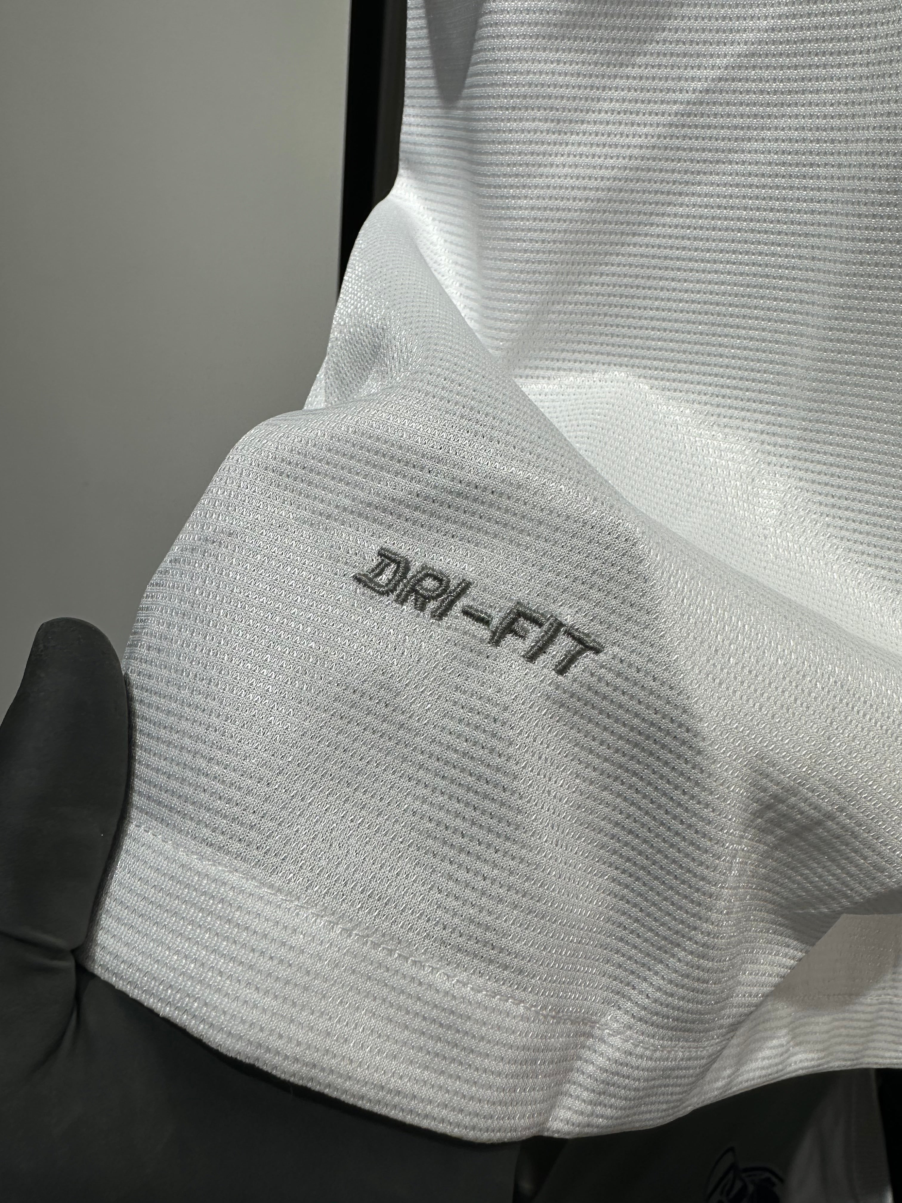 Jersey do Santos Retro l - 2011/2012 - Neymar