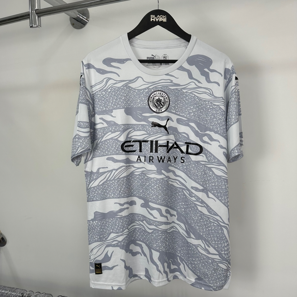 Jersey Manchester City “Ano do Dragão de Madeira” 24/25 s/n° Torcedor Masculina - Gray