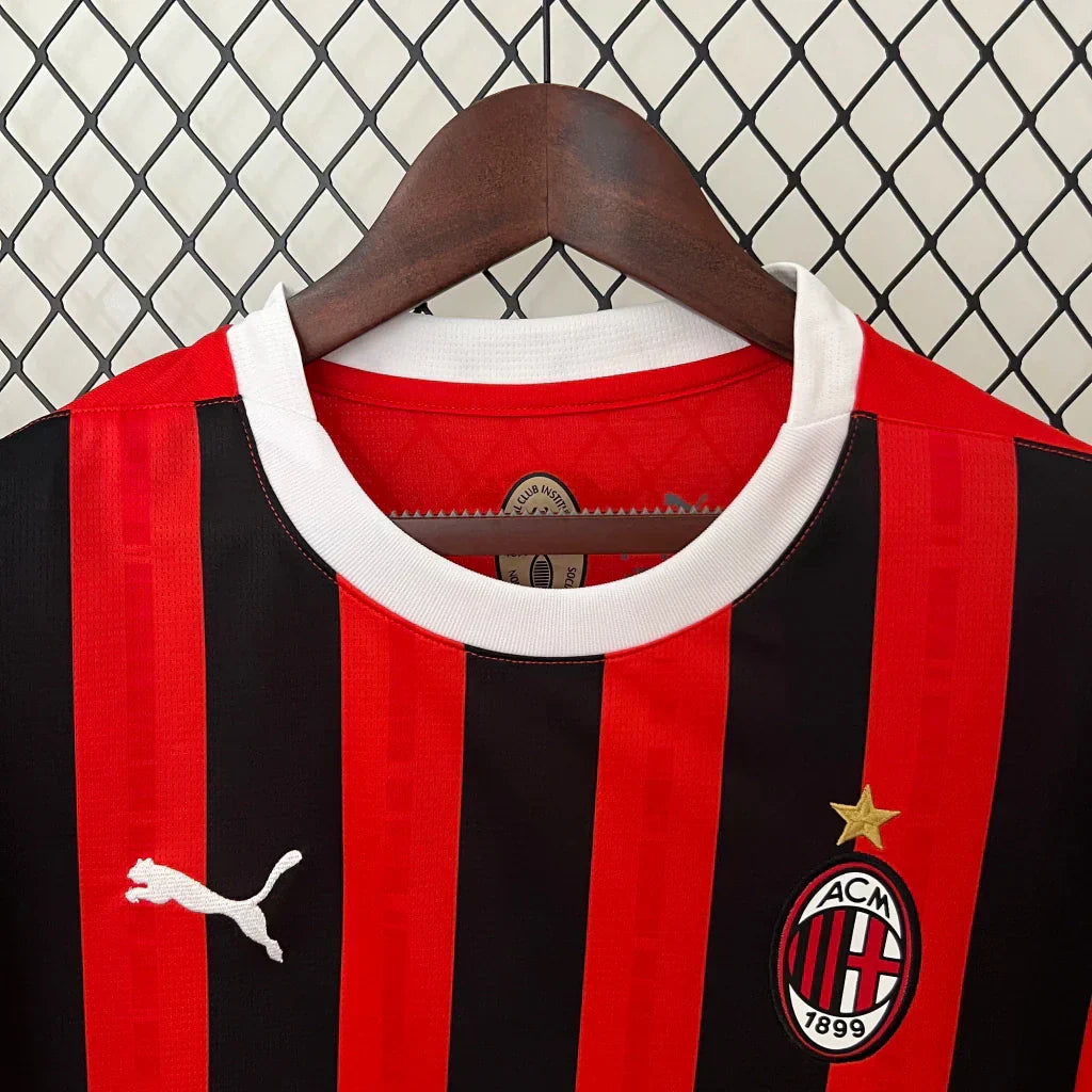 Jersey 24∕25 AC Milan Home