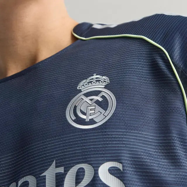 Jersey Real Madrid Away Player 25/26 - Azul
