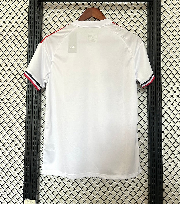 25∕26 M-U Special Edition