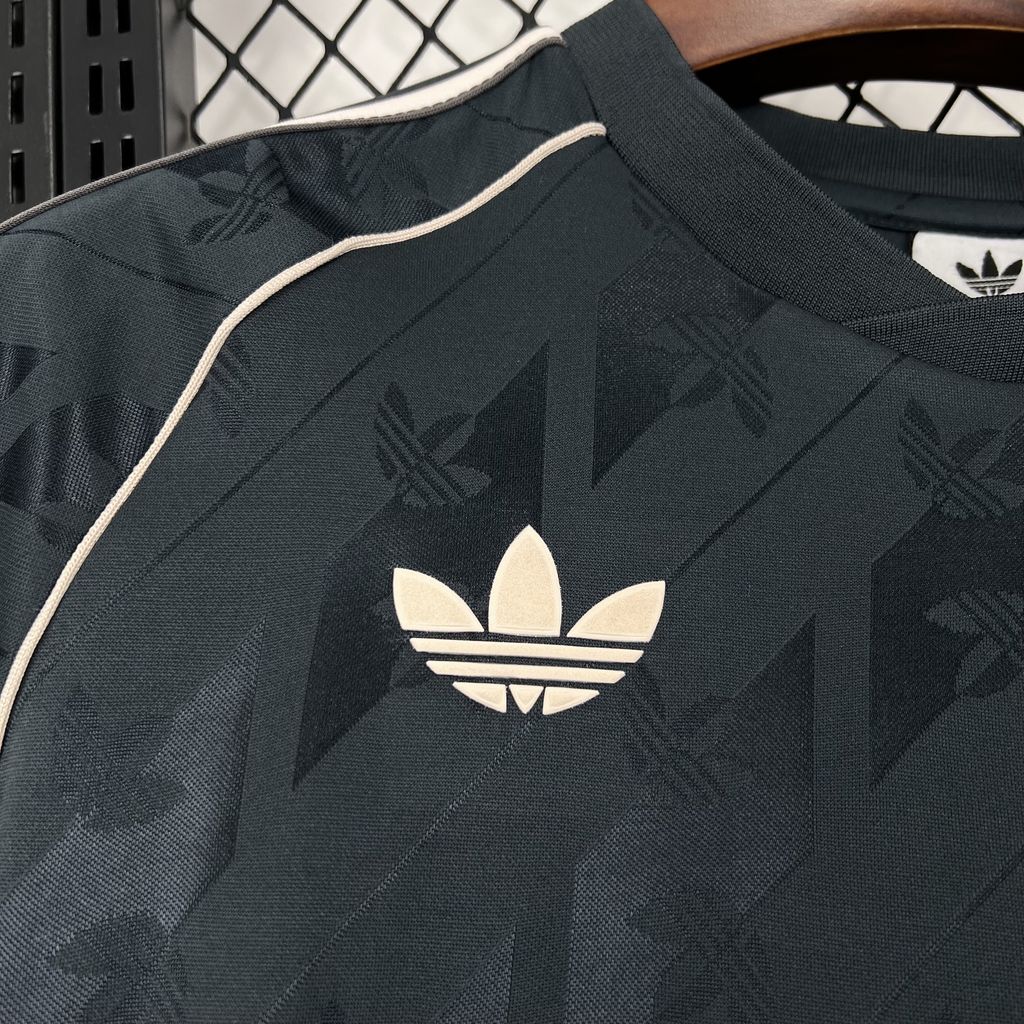 Jersey Real Madrid 24∕25 Special Edition Black