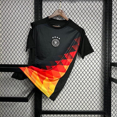 Jersey Germany 2024∕25 Pre-Match Training Jersey